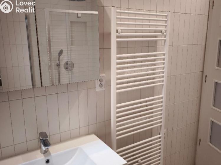 Pronájem bytu 3+KK Ondřejov, nám. 9. května 0 č. 7